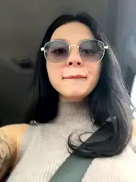 JulliaVegas on StripChat 