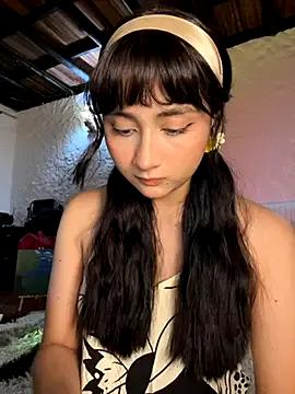 Freechat kaori_77 on StripChat