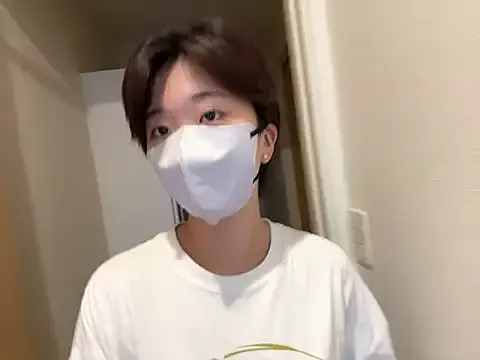 kr_koma55xo — Group on StripChat