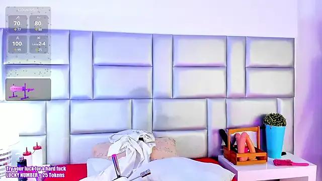 LovelyNickii on StripChat