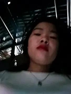 lylylove on StripChat 