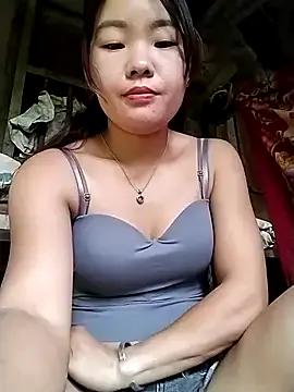 lylylove on StripChat 