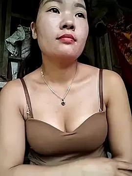 lylylove on StripChat 