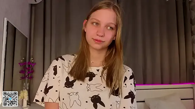LynneHaviland — show my beautiful tongue
