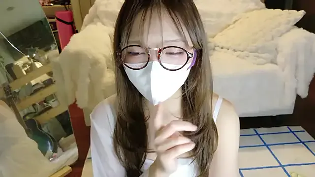 mami-pokoch on StripChat 