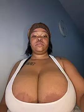 Marinda_Swangs on StripChat