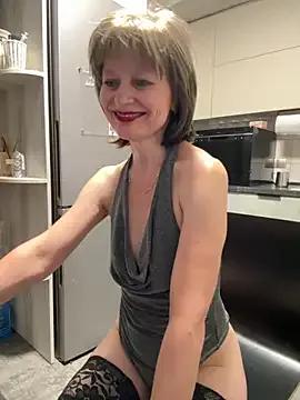 Melljoy on StripChat 