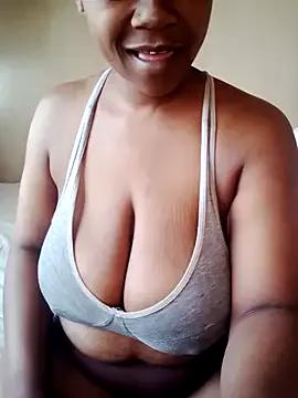 Missnightxx on StripChat