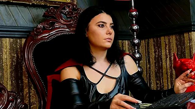 MistressEly on StripChat