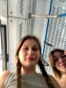 mmelicious on StripChat 