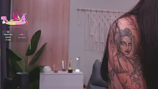 Molly_Jons — ahegao & drooling