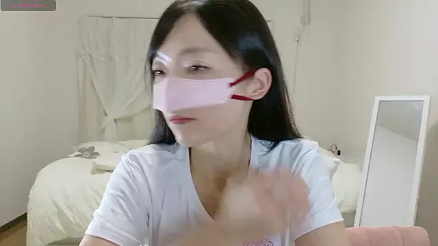 momochan88 on StripChat 
