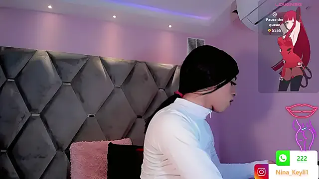 Nina_Keyli on StripChat 