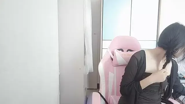 ooo___mimi on StripChat 