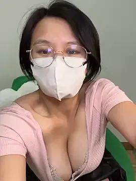 Freechat pumpkin_91 on StripChat