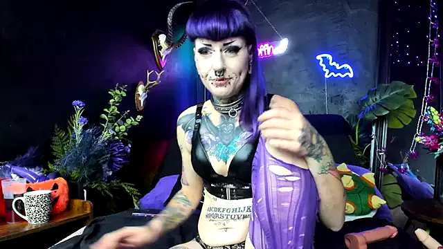 Purple_Coffin666 on StripChat 