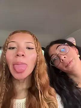 PussyLoversShow on StripChat 