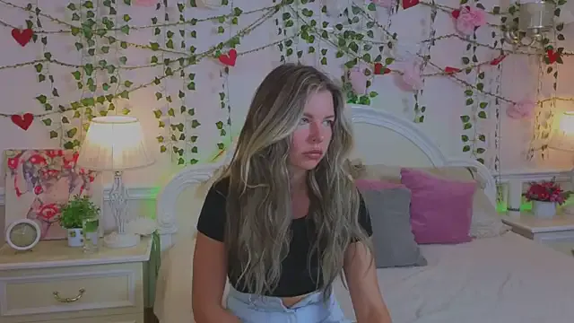 Real_Tini — Show me a pussyOpen