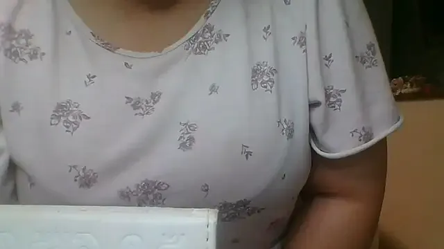 SAKU-RA-chan — Freechat on StripChat
