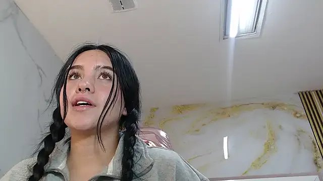 sarita_09_s on StripChat