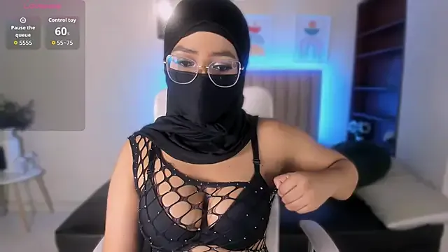 Sasha_Anaan — oil on tits
