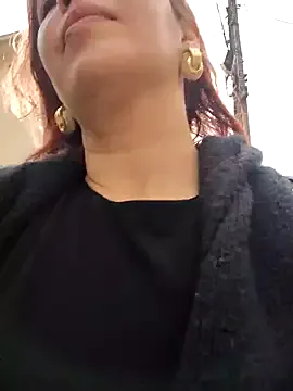 scarlett_moore — Play with boobs