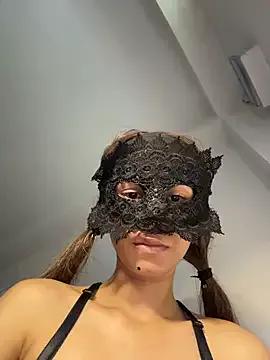 SingleHornet on StripChat