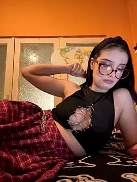 SirenLisa69 — Make me wet naked