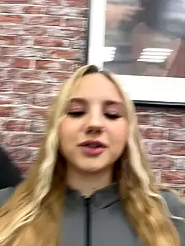 Sky_Cutie — suck a lolipop