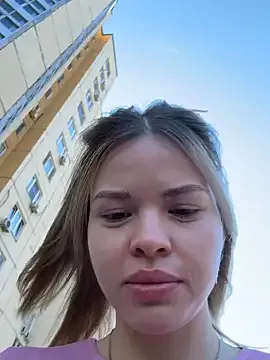 SMELLSEX — SHOW BOOBS IN METRO