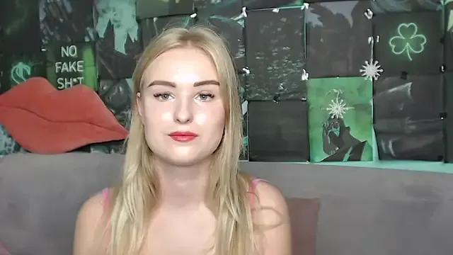 SofySofty — Spank Ass 