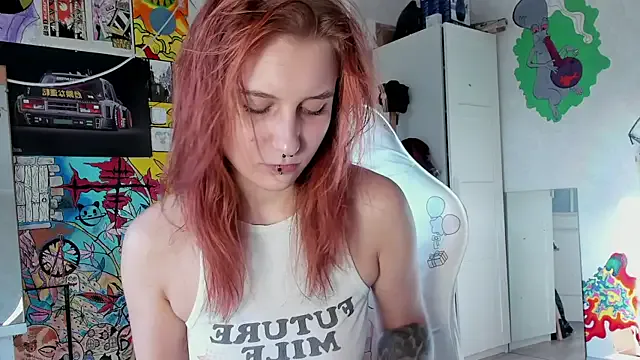 Sunny_Mouse_ on StripChat 