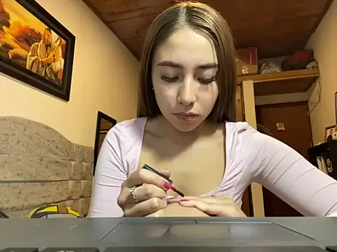 SweetMaddiee_ — Naked + twerking