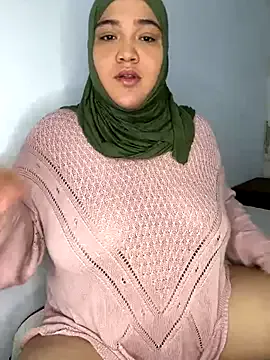 sweetmuslim01 — Full naked AND milk delicius 