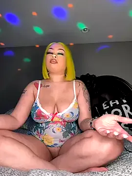 ThickAssRena — HIT DABLASIAN BADDIE PVT/EXC