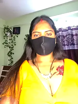 V-Hot-Sweti — Nipple bite