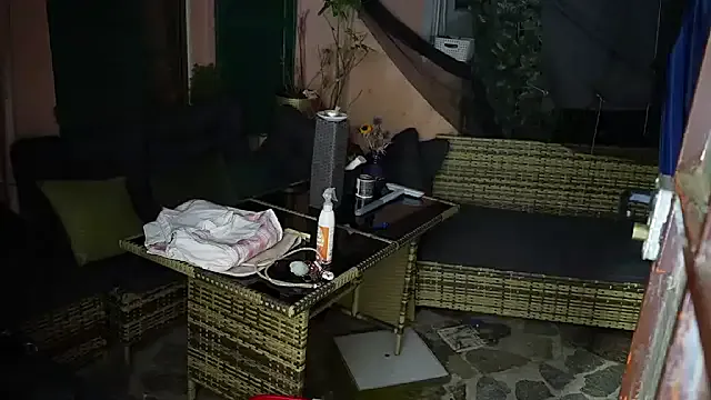 VanessaDoyle — fammi sciogliere , un po' di amore