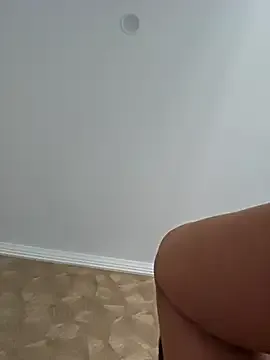 Virgin_Pussy_Horny — Squirt