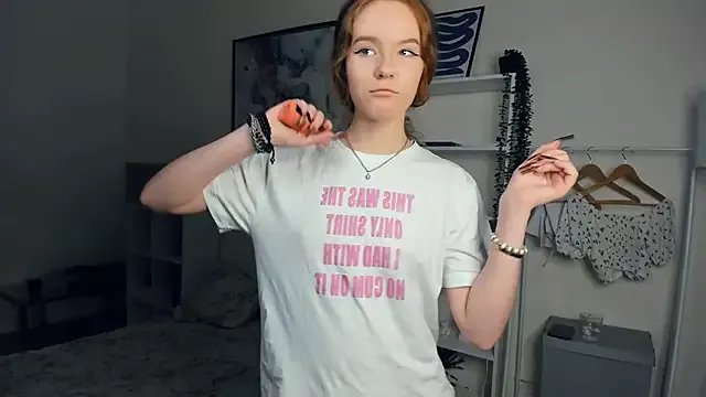 ZaraBluitt on StripChat 