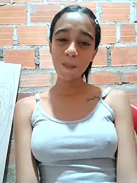 Zoe_Sweett18 — Nacked + masturbation