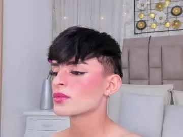 Girls: Stay up-to-date with the latest immersive cam streams gallery and try the most sensual entertainers flaunt their aroused bushes and steaming hot physiques as they lay bare and cum.