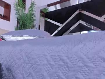 Girls: Stay up-to-date with the latest immersive cam streams gallery and try the most sensual entertainers flaunt their aroused bushes and steaming hot physiques as they lay bare and cum.
