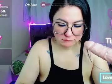 Girls: Stay up-to-date with the latest immersive cam streams gallery and try the most sensual entertainers flaunt their aroused bushes and steaming hot physiques as they lay bare and cum.