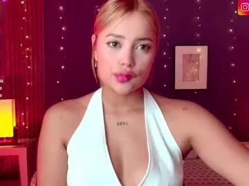 Girls: Stay up-to-date with the latest immersive cam streams gallery and try the most sensual entertainers flaunt their aroused bushes and steaming hot physiques as they lay bare and cum.