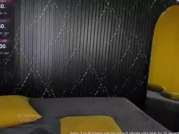 Girls: Stay up-to-date with the latest immersive cam streams gallery and try the most sensual entertainers flaunt their aroused bushes and steaming hot physiques as they lay bare and cum.
