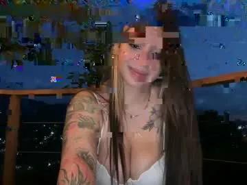 Get ready to have your desires satisfied with our squirt page. With so many squirt streams to select from, you're sure to find the perfect sex cam escort for your desires.