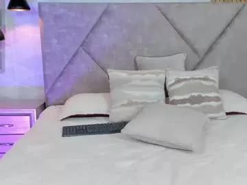 Girls: Stay up-to-date with the latest immersive cam streams gallery and try the most sensual entertainers flaunt their aroused bushes and steaming hot physiques as they lay bare and cum.