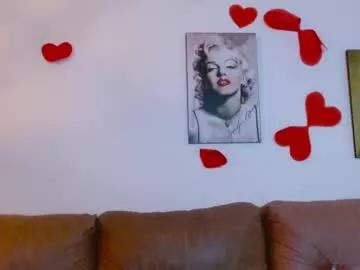 Girls: Stay up-to-date with the latest immersive cam streams gallery and try the most sensual entertainers flaunt their aroused bushes and steaming hot physiques as they lay bare and cum.