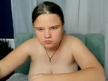 adelecruzz from Chaturbate is Freechat