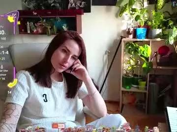 Girls: Stay up-to-date with the latest immersive cam streams gallery and try the most sensual entertainers flaunt their aroused bushes and steaming hot physiques as they lay bare and cum.